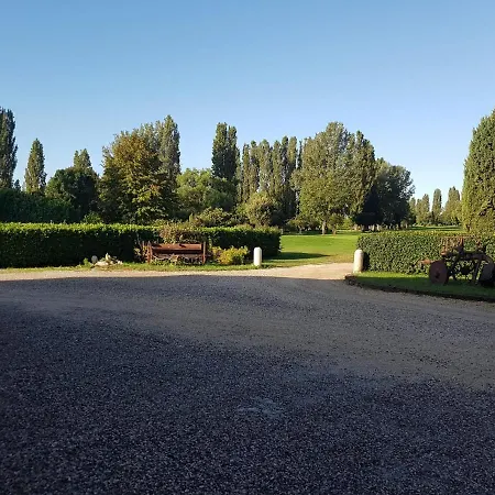 Golf Club Le Vigne Country house *